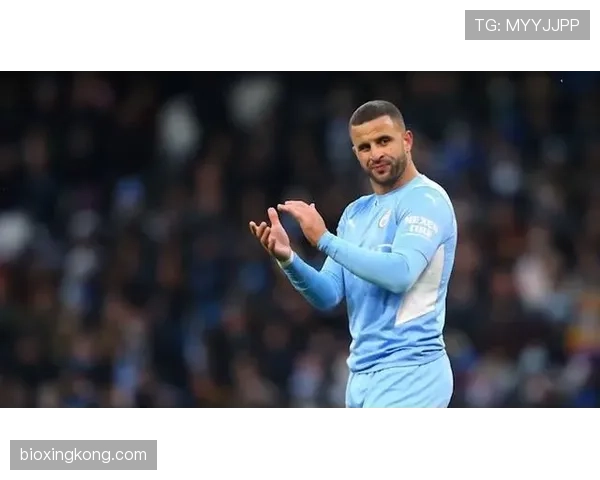 凯尔·沃克如何应对姆巴佩的极致速度：顶级边卫的速度防守极限解析